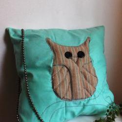 Decorative cover for pillows - 17 x 17